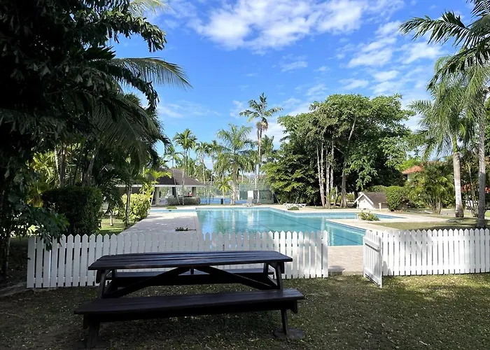 Apartment Luxury Waterfront Jamaica *
